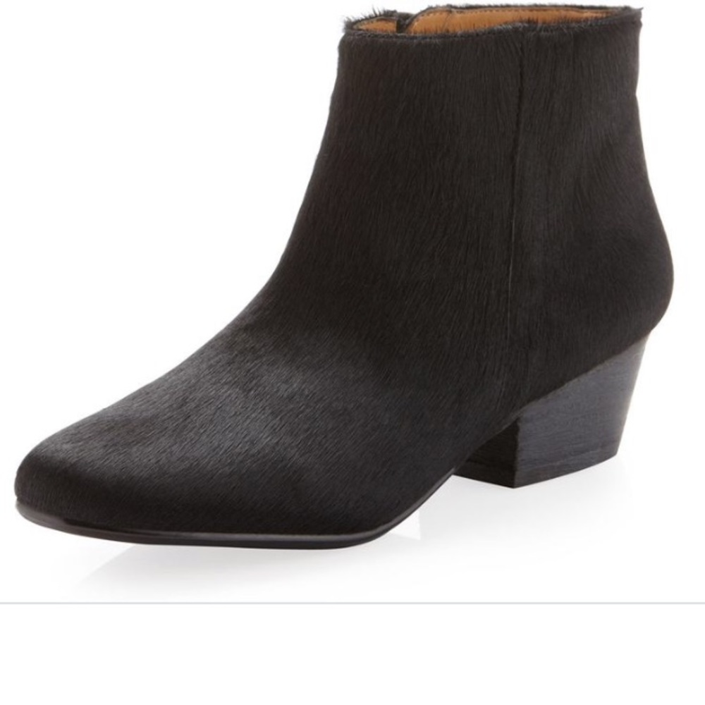 Kelsi Dagger Black booties